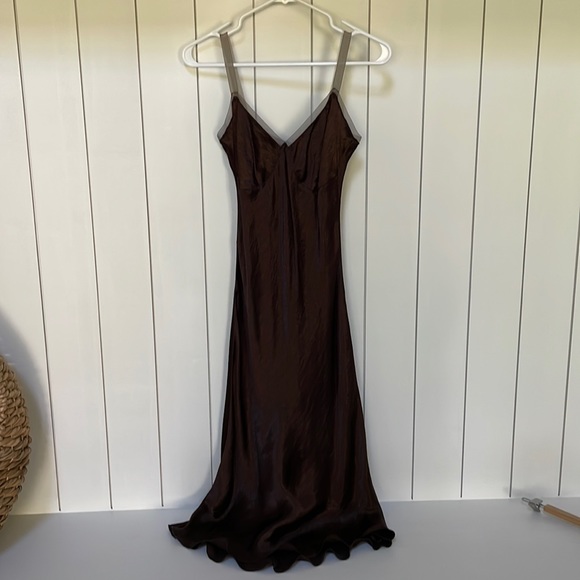 Witchery Dresses & Skirts - Silky slip dress